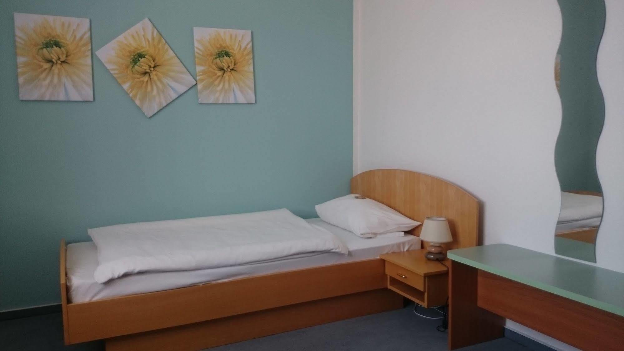 Hotel Zur Alten Druckerei Gotha Dış mekan fotoğraf